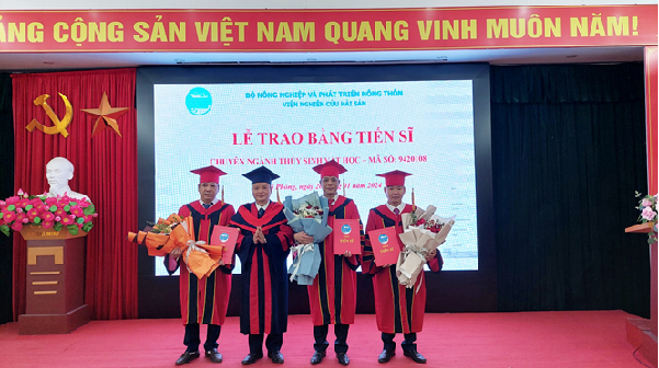 Lễ Trao Bằng Tiến sĩ 